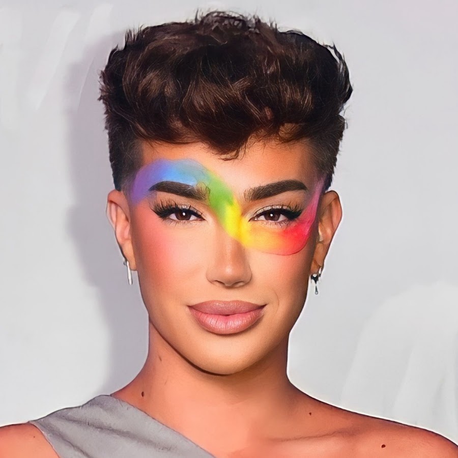 James Charles Biography: Girlfriend, Age, Net Worth, Family, Parents ...