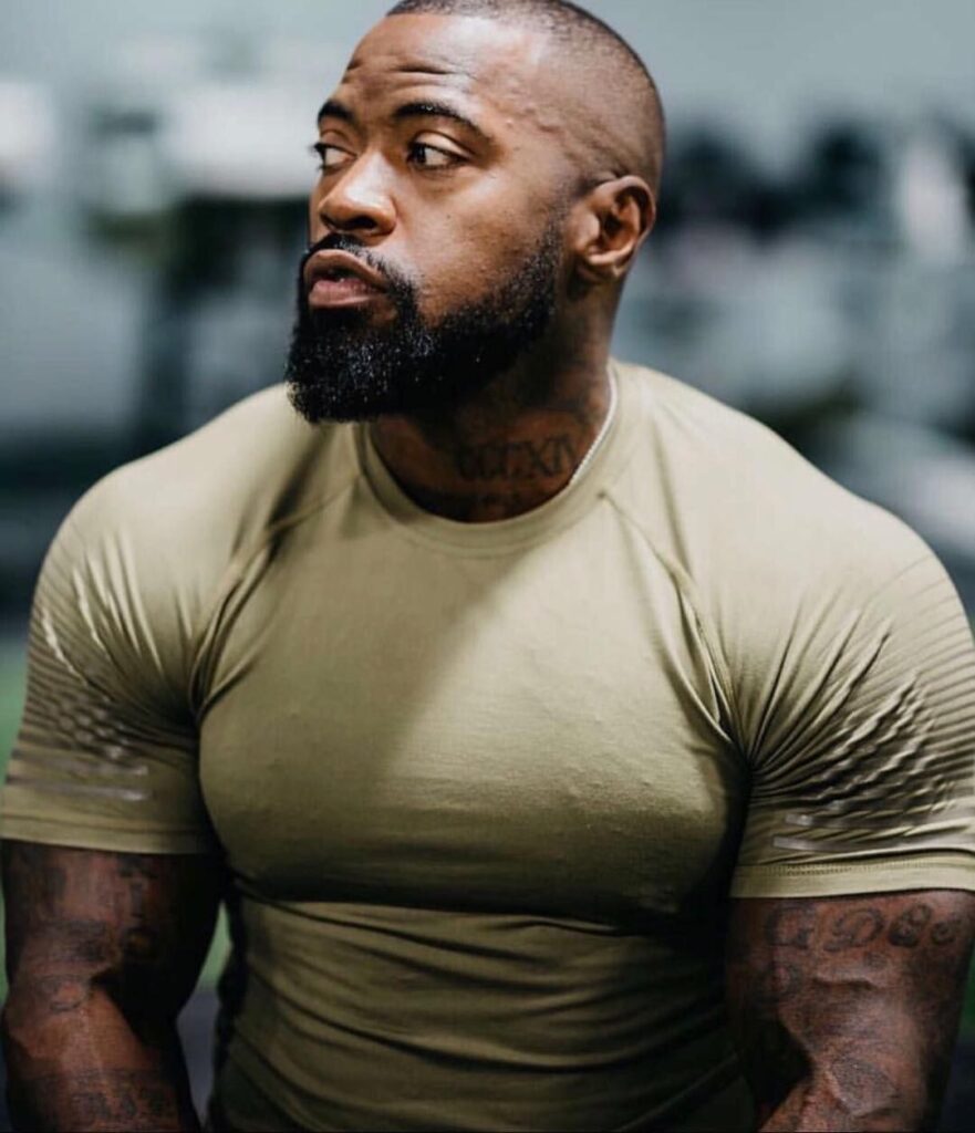 Mike Rashid Biography: Net Worth, Height, Girlfriend, Age, Wife, Record ...