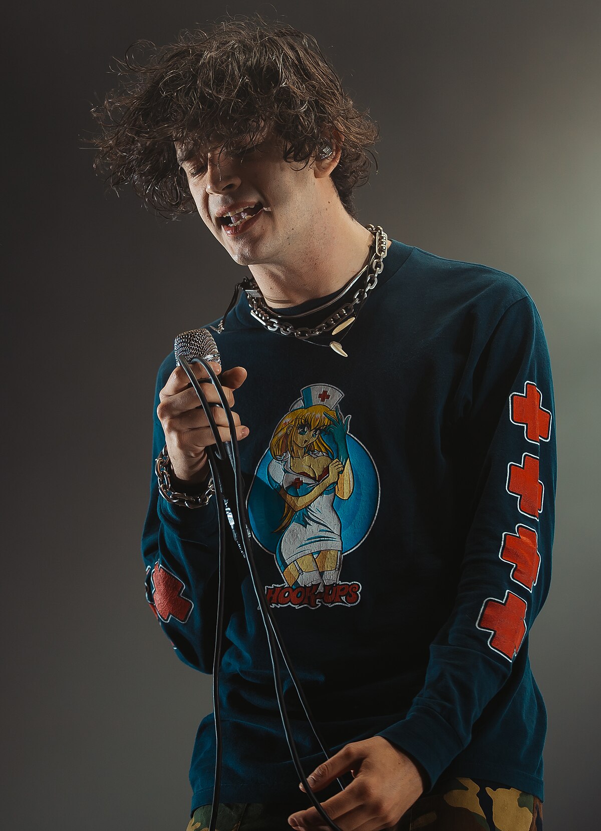 Matty Healy Biography Age, Net Worth, Songs, Wikipedia, Girlfriend