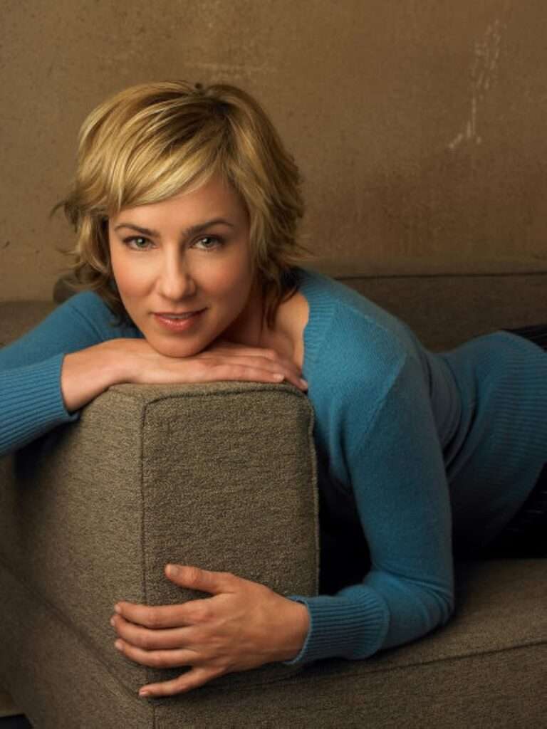 Traylor Howard Biography: Children, Age, Movies, Net Worth, Husband ...