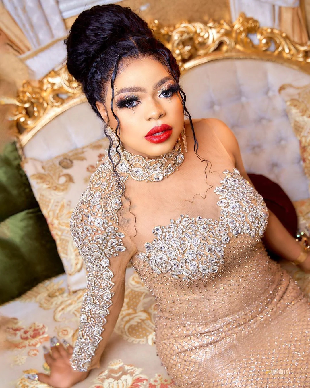Bobrisky faces 6 months in jail for Naira accident