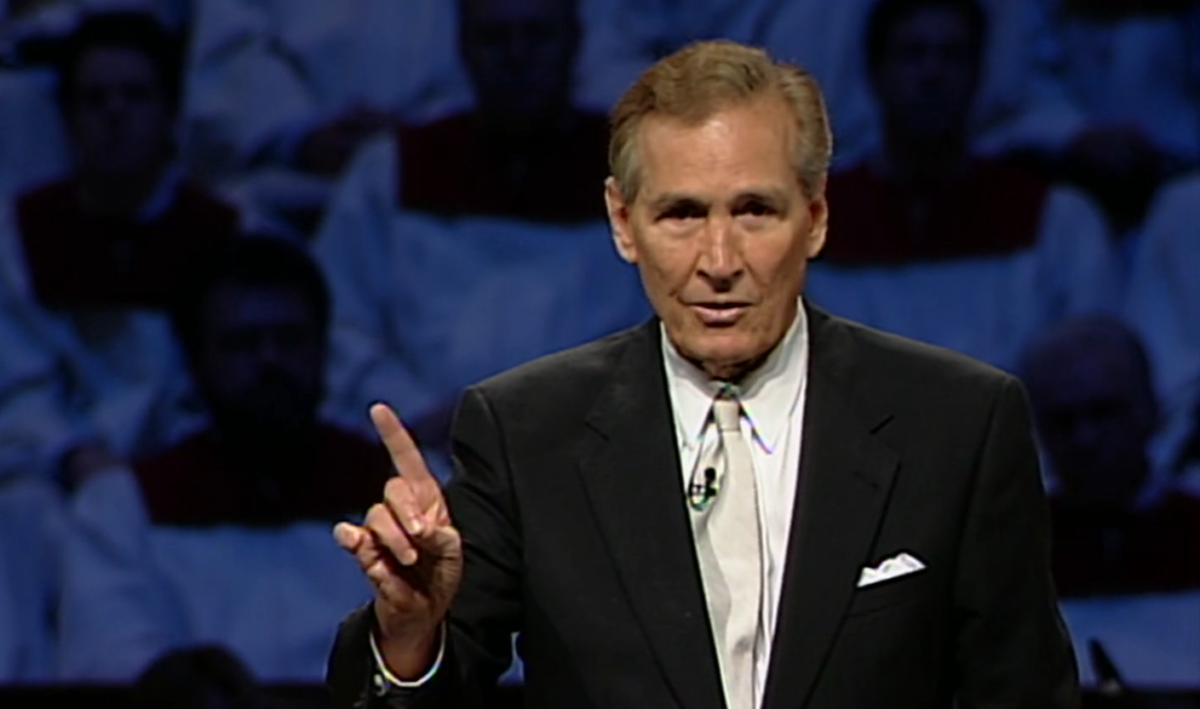 Adrian Rogers Biography: Age, Net Worth, Parents, Spouse, Instagram ...