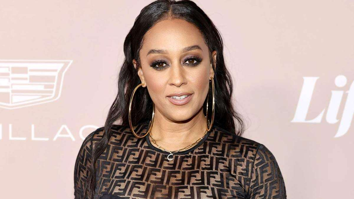 Tia Mowry Biography Husband Age Movies Net Worth Height Tv Shows Education Wikipedia 6686