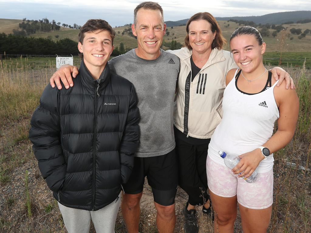 Alastair Clarkson’s Wife Caryn Clarkson Biography: Parents, Age, Net Worth, Children, Height, Nationality
