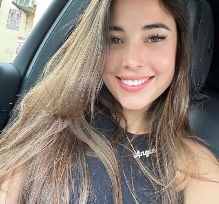 Angie Varona