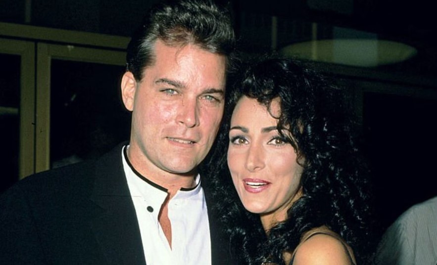 Michelle Grace and Ray Liotta