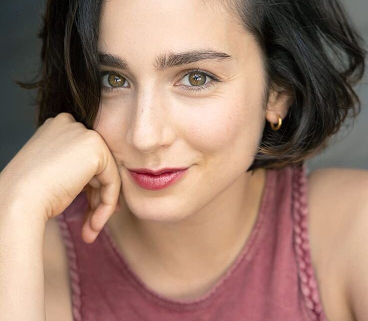 Molly Ephraim Biography: Age, Net Worth, Husband, Children, Parents ...