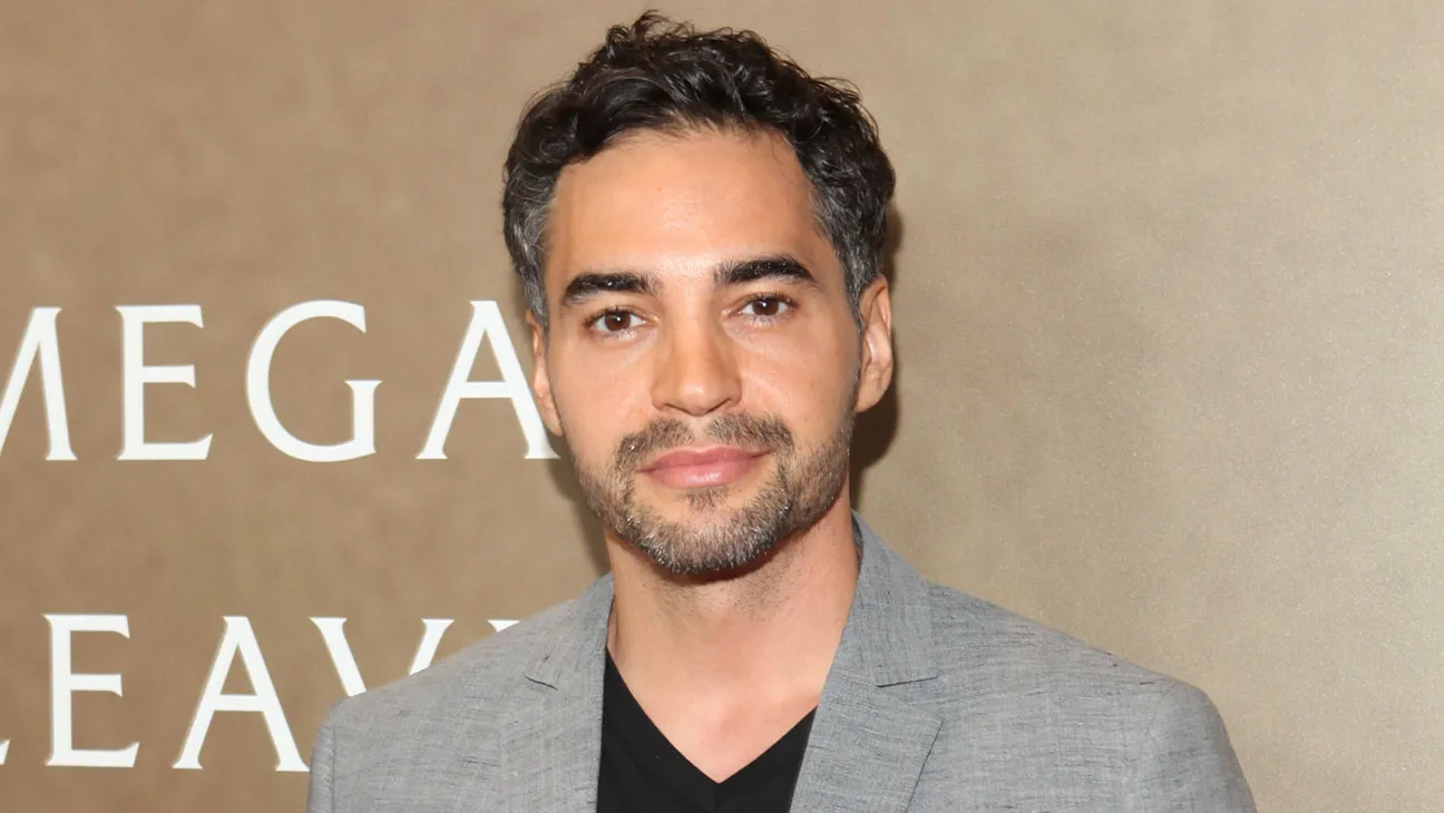 Ramon Rodriguez Biography: Age, Wife, Parents, Net Worth, Movies,  Girlfriend, Instagram, Height, TV Shows | TheCityCeleb