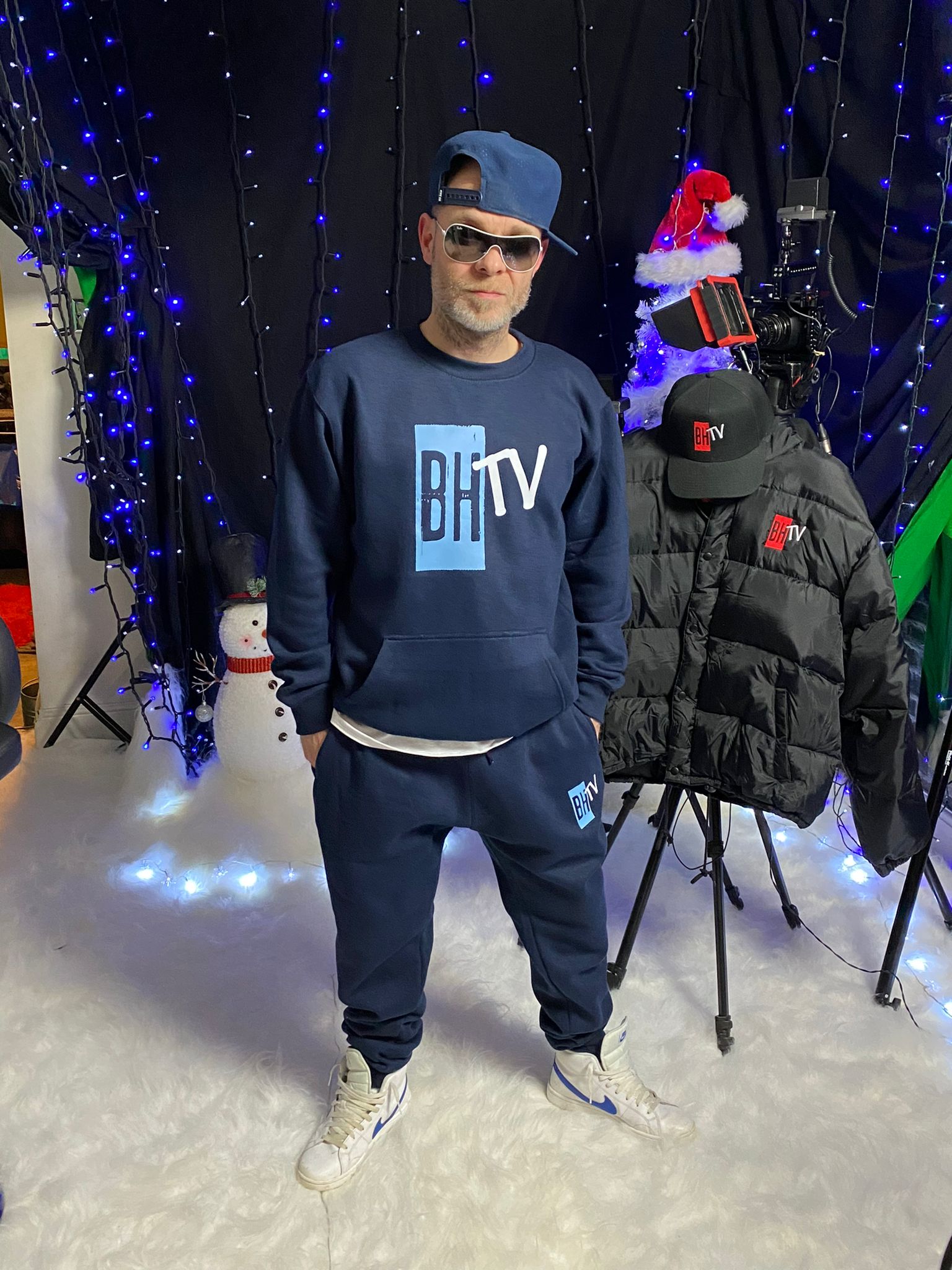 Brian Harvey Biography: Age, Net Worth, Instagram, Spouse, Height, Wiki ...