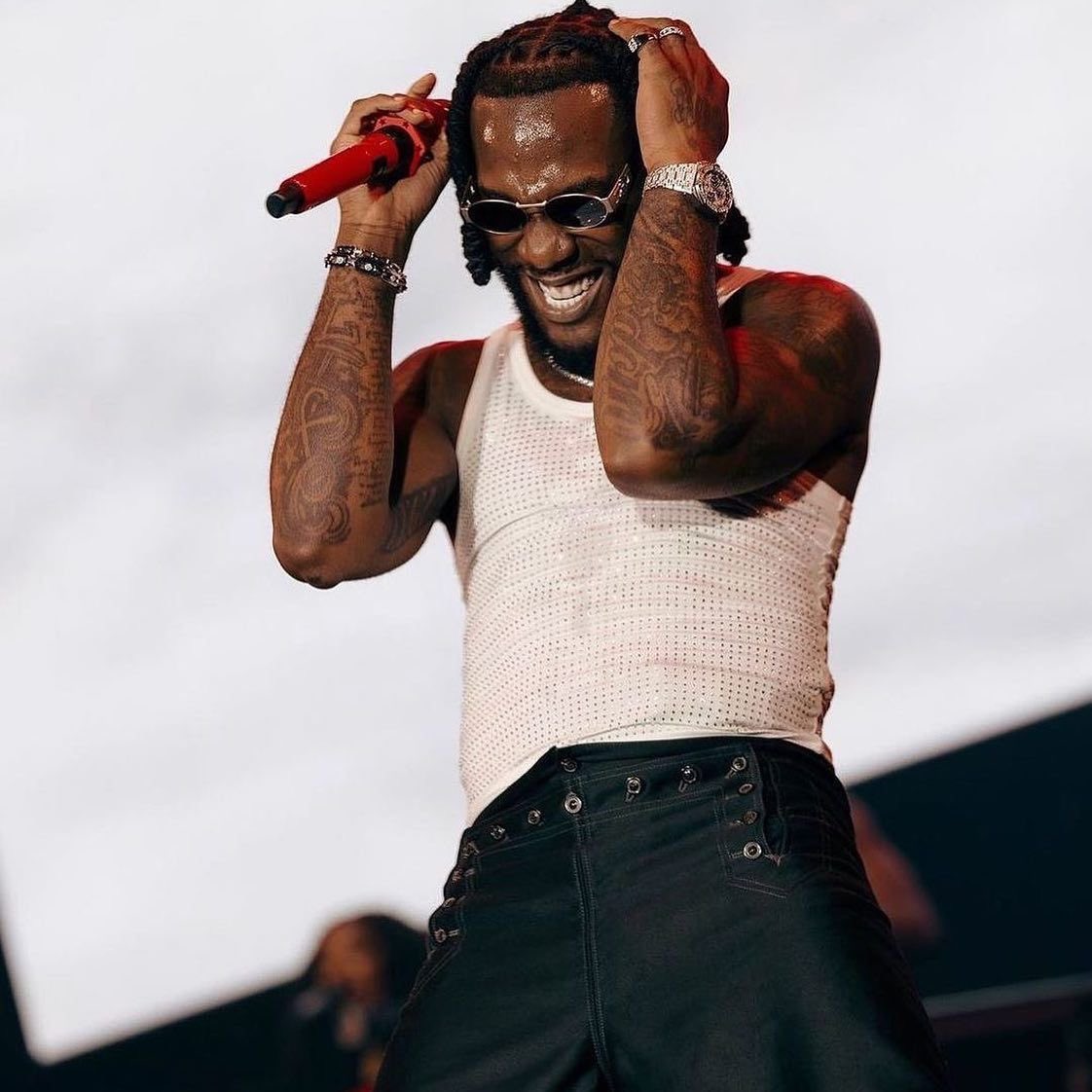 Burna Boy teases upcoming album ‘No Sign Of Weakness’