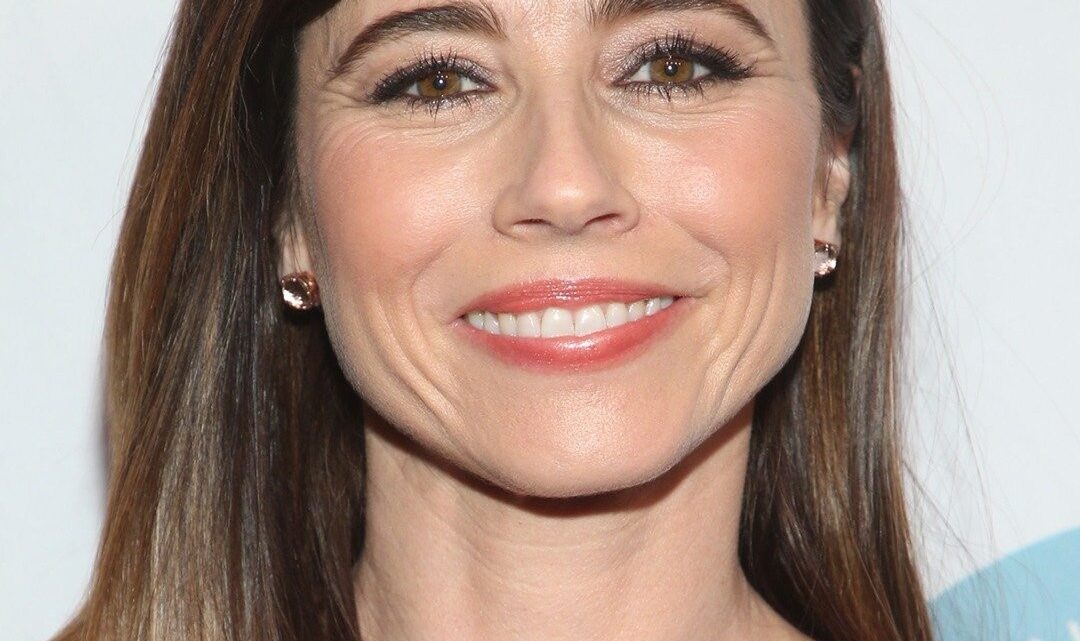 Linda Cardellini