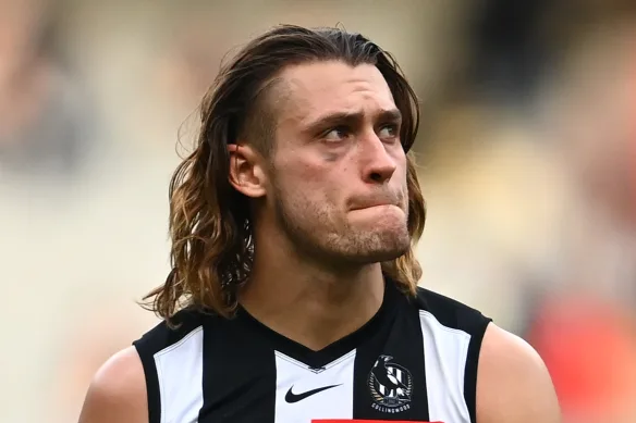 Darcy Moore Biography: Awards, Girlfriend, Children, Parents, Clubs, Salary, Instagram, News, Age, Net Worth