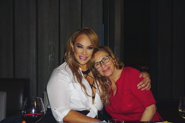 Renate Fanene, Nia Jax’s Mother Biography: Age, Net Worth, Instagram, Spouse, Height, Wiki, Parents, Siblings, Children