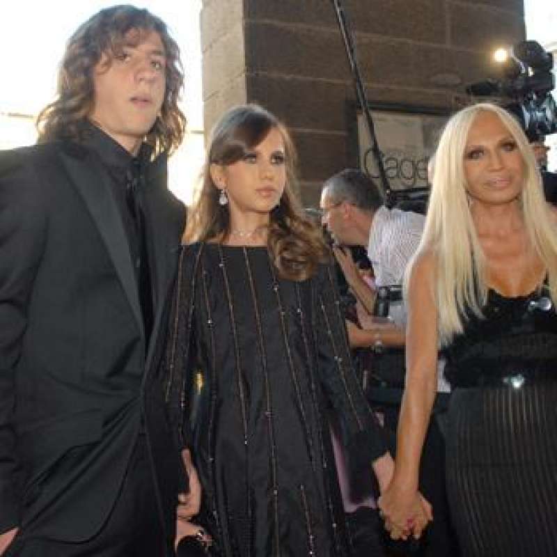 Donatella Versace’s Son, Daniel Versace Biography: Age, Girlfriend ...