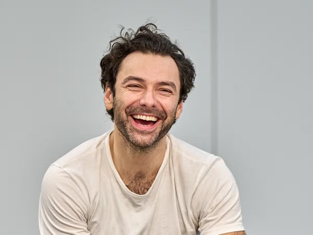 Aidan Turner Biography: Age, Children, Net Worth, Family, Height ...