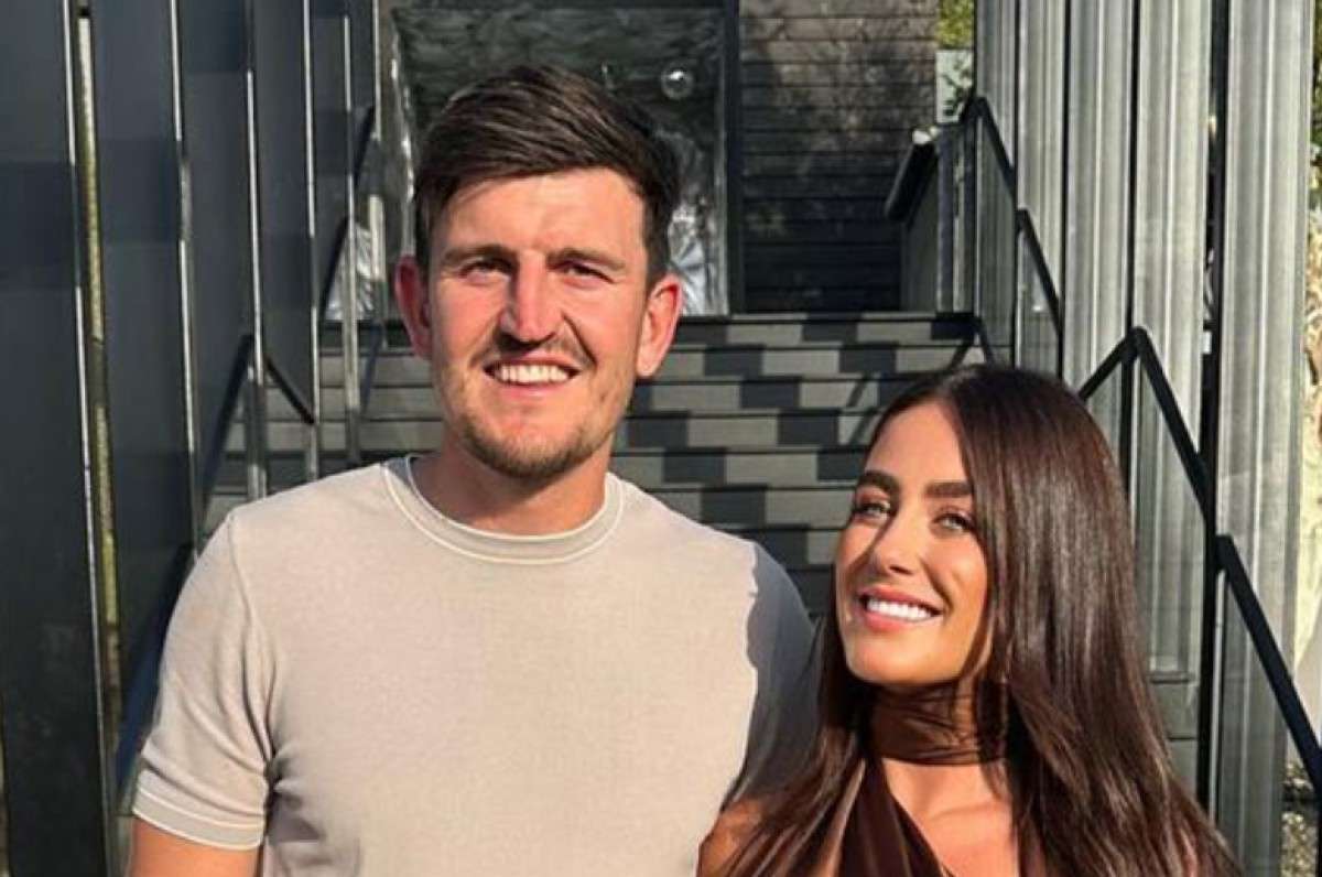 Harry Maguire's wife Fern Hawkins Biography: Net Worth, Siblings ...