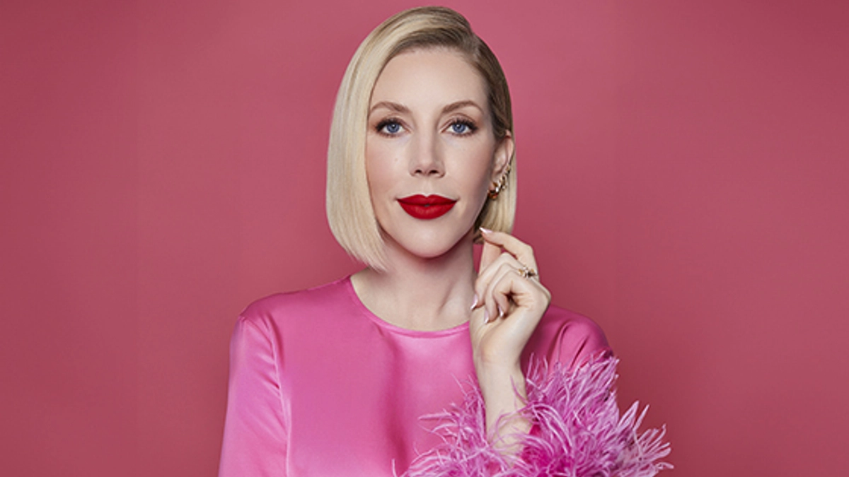 Katherine Ryan Biography: Spouse, Height, Wiki, Parents, Siblings, Children, Age, Net Worth