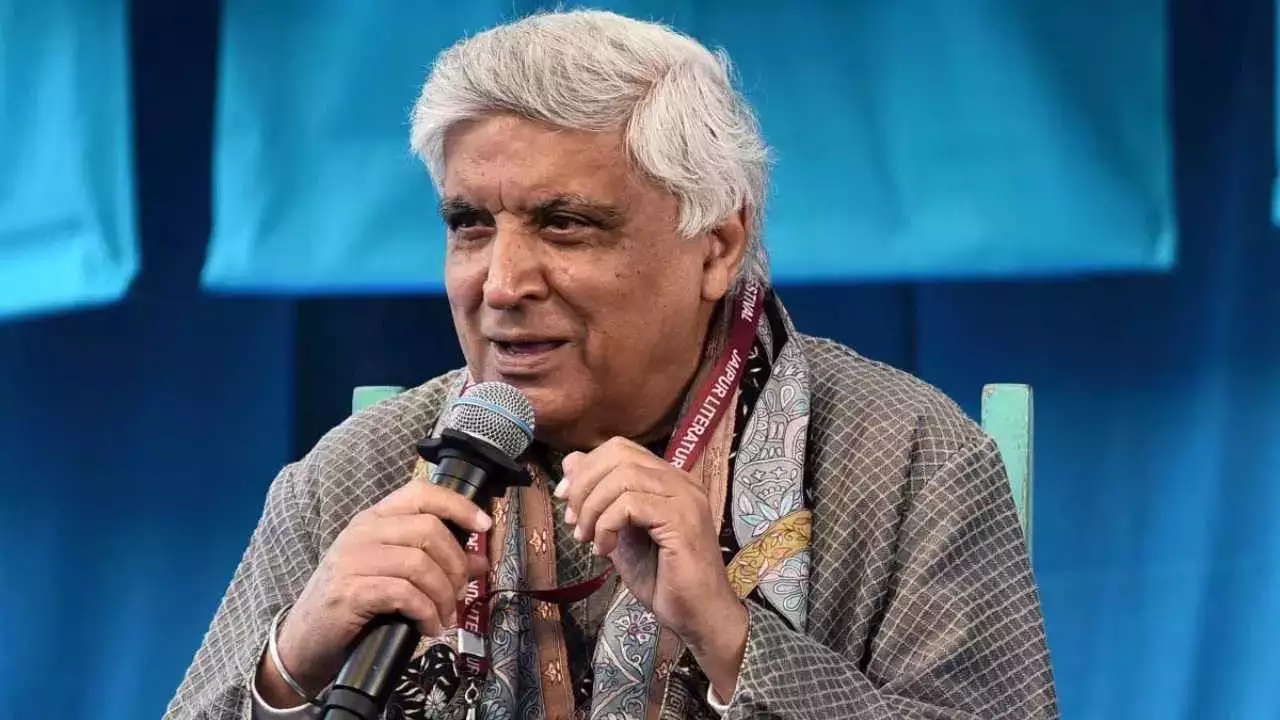 Javed Akhtar Biography: Wife, Children, Age, Net Worth, Height, TV Shows, Parents, Books