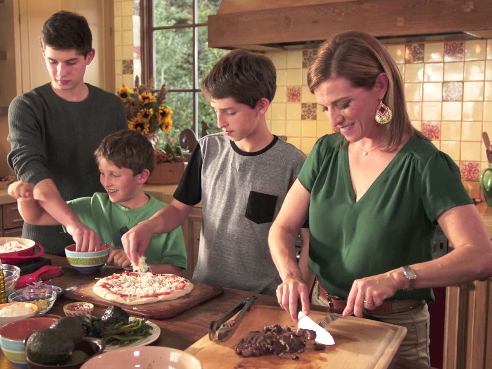 Who are Pati Jinich’s children? Meet Alan Jinich, Juju Jinich and Sami Jinich