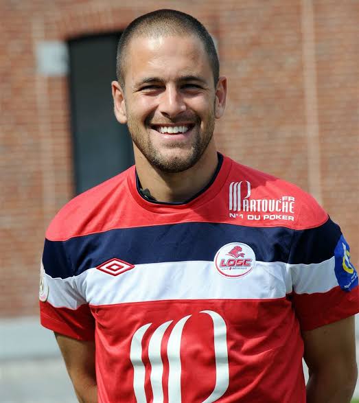 Joe Cole Biography: Age, Parents, Family, Clubs, Salary, Awards, Net Worth, Wikipedia, Height, Wife, Children